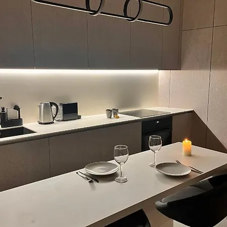Cozy With Garden & Terrace In Apartment Kaunas